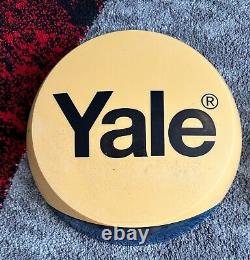 YALE EASY FIT TELECOMMUNICATING WIRELESS ALARM SYSTEM 3 PIR + 3 Contacts Remote