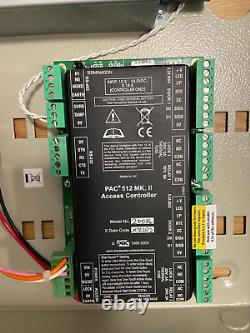 Boîtier de contrôle d'accès Pac 512 Ip Mkii en version boîte Contrôleur d'entrée de porte Pac512ip
