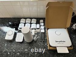 Système de sécurité domestique SimpliSafe, accessoires complets pour caméras et alarmes